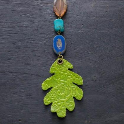 Green Oak Leaf Necklace With Colorful Beads And..